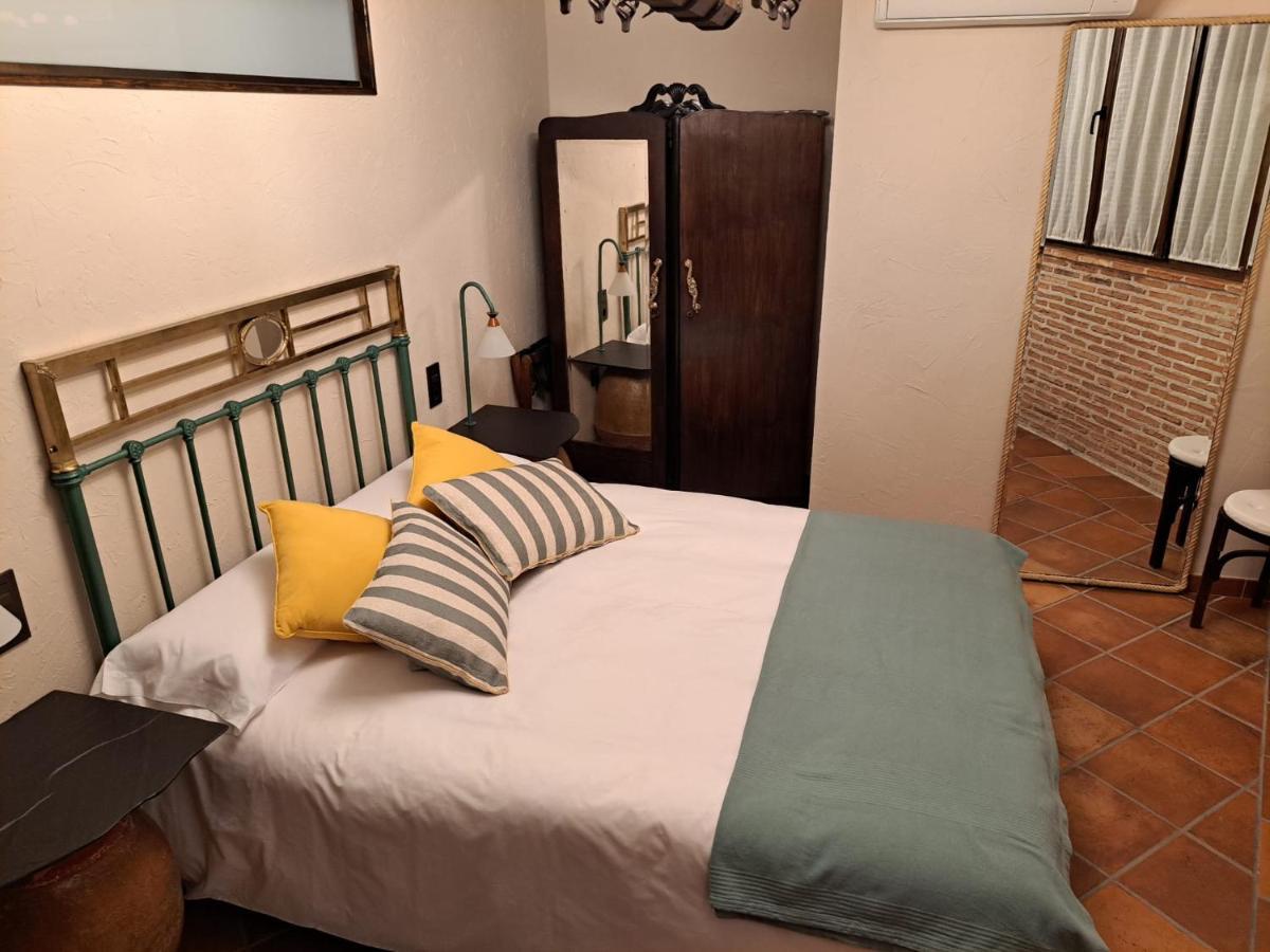 Casa Rural La Bodega, Ofrece Cata De Vino Gratis Horche 外观 照片