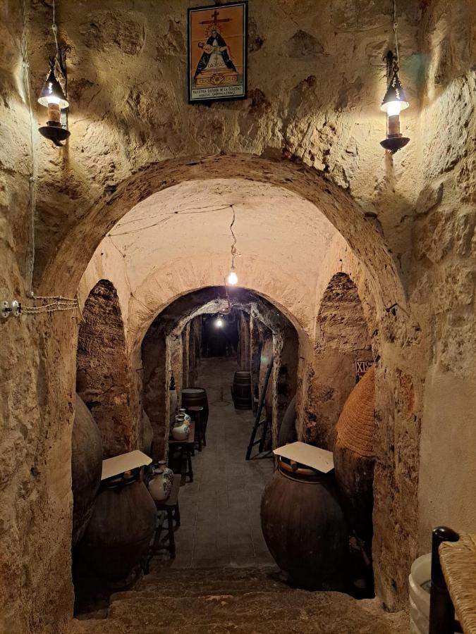 Casa Rural La Bodega, Ofrece Cata De Vino Gratis Horche 外观 照片