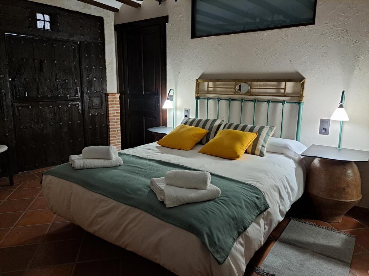 Casa Rural La Bodega, Ofrece Cata De Vino Gratis Horche 外观 照片