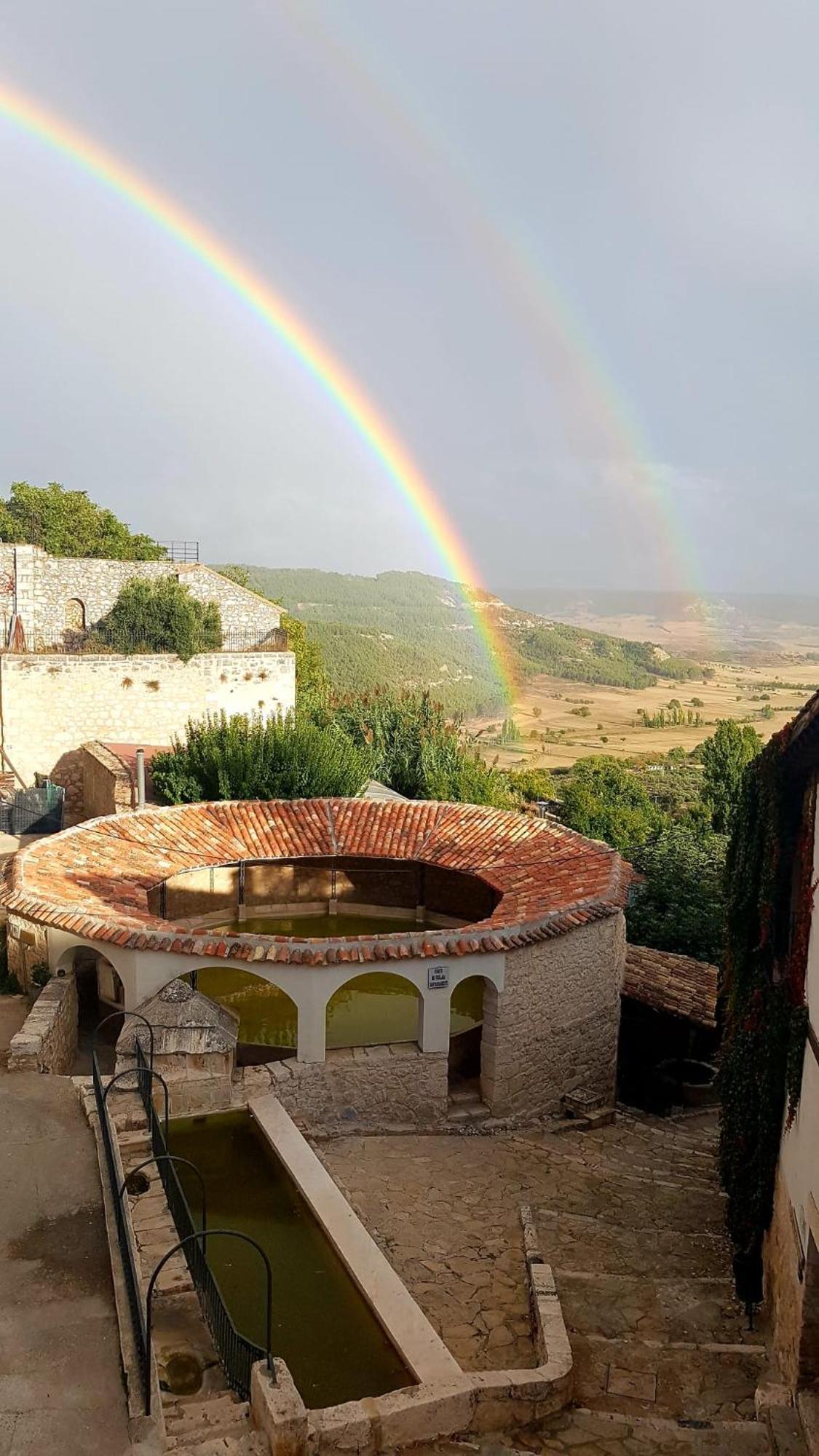 Casa Rural La Bodega, Ofrece Cata De Vino Gratis Horche 外观 照片