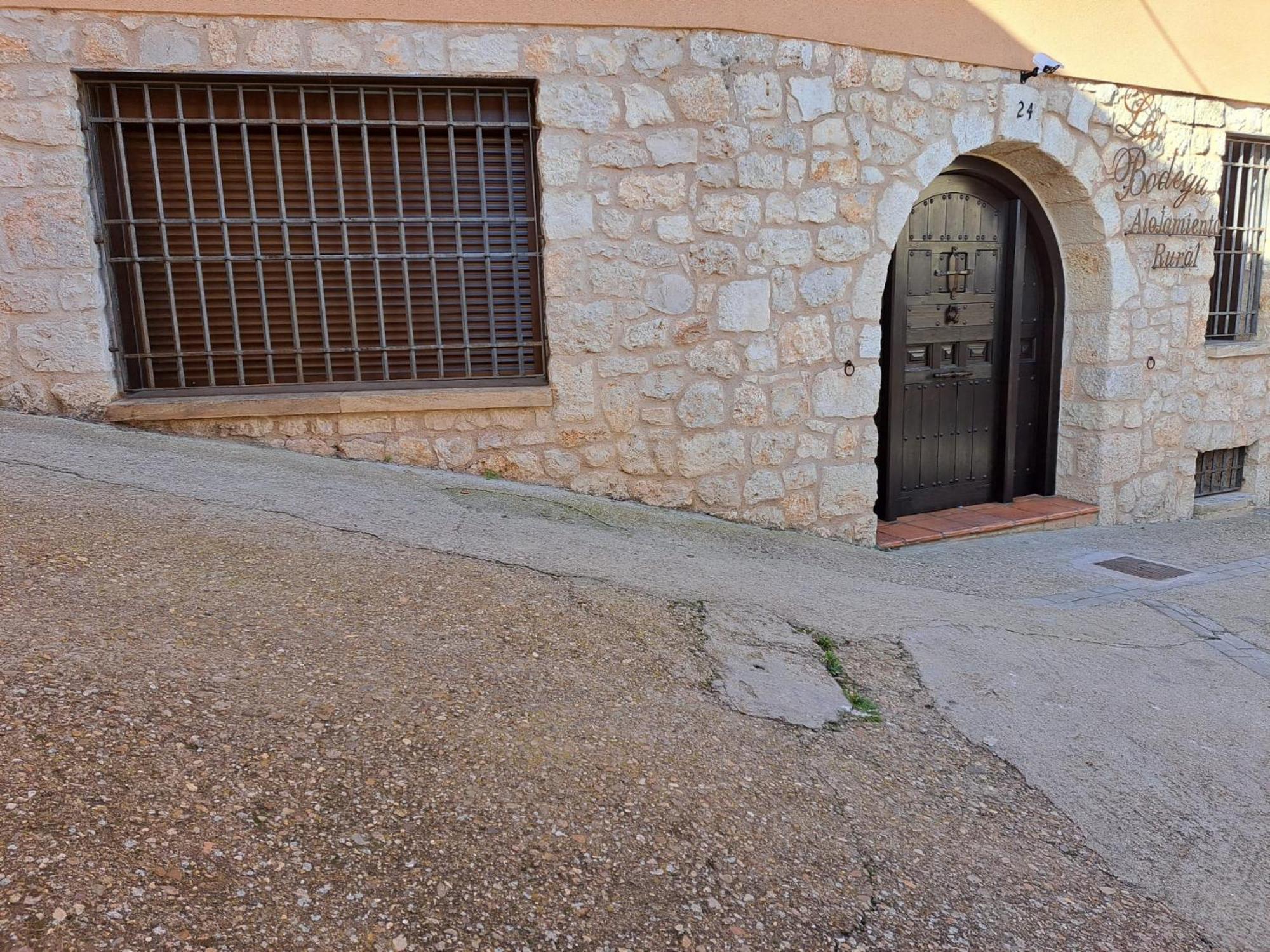Casa Rural La Bodega, Ofrece Cata De Vino Gratis Horche 外观 照片